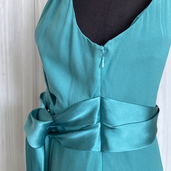 Jones New York 100% Silk prom, sea foam green bridesmaids dress! Formal! Size 8 - Picture 7 of 14